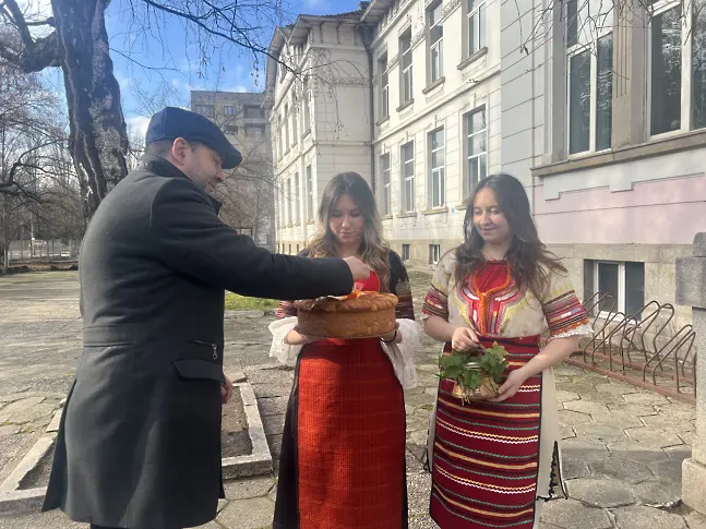  Започна ремонт за въвеждане на ограничения за енергийна успеваемост в ЕГ Кюстендил 