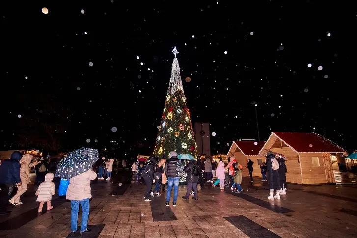  Плевен в очакване на Коледните и Новогодишни празници! 