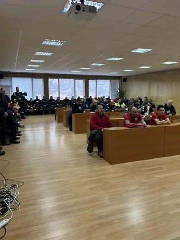  Мащабно обучение за реакция при земетръс организираха в Белово 