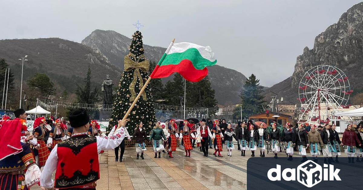 На 14 декември събота от 11 00 часа на площад Христо