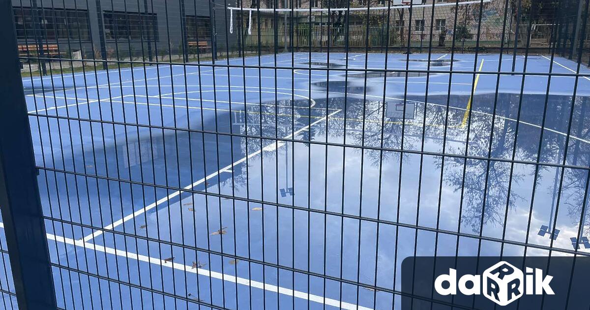 Построяването на спортна зала Дунав струва на пловдивчанинад5 милиона лева Тя