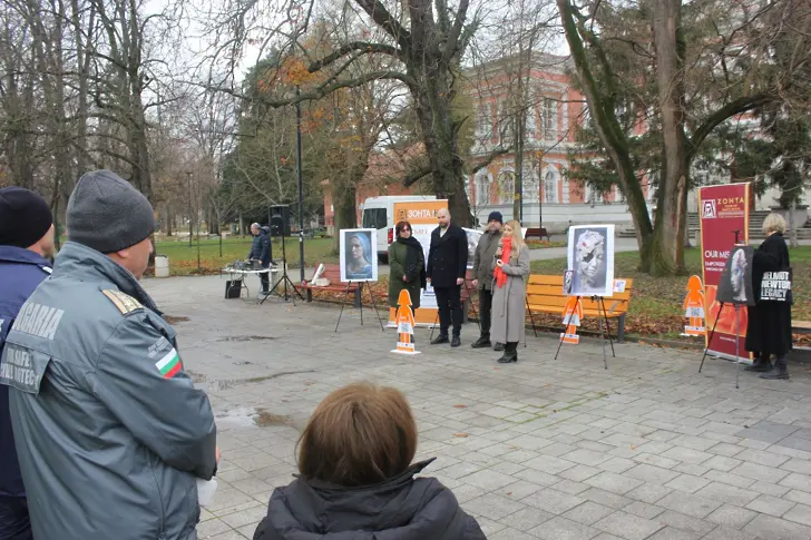  Плевен стана част от националната акция на Зонта клуб срещу домашното принуждение 