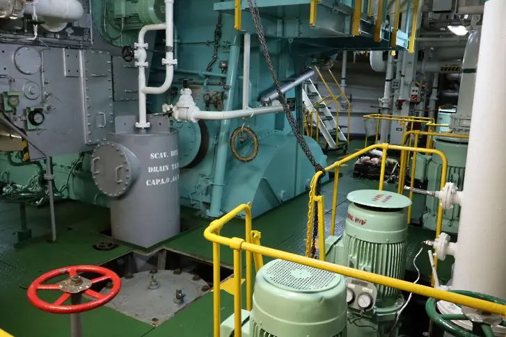  Кокаин за 13 милиона лв. укрит в охлаждаща тръба на транспортен съд в Бургас 