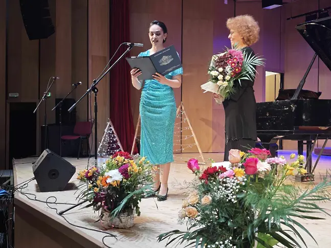  Детски хор „ Звъника ” отпразнува с галерия и концерти своя 40-ти рожден ден/СНИМКИ/ 