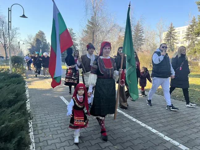 Кукери се събират за шествие в Кюстендил