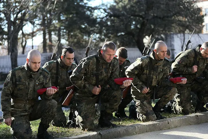 В Карлово почетоха паметта на загиналите български военни в Ирак