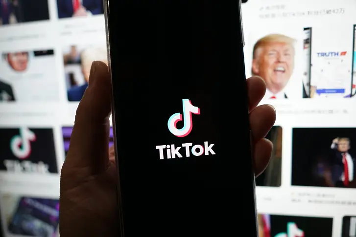 Тръмп поиска Върховният съд в САЩ да не спира TikTok, докато той не встъпи в длъжност