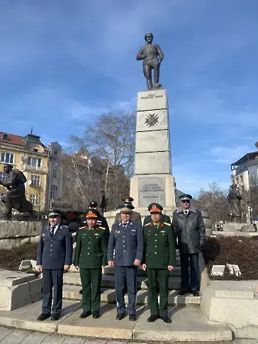 Във ВВВУ „Георги Бенковски“ се обучават курсанти от Виетнам