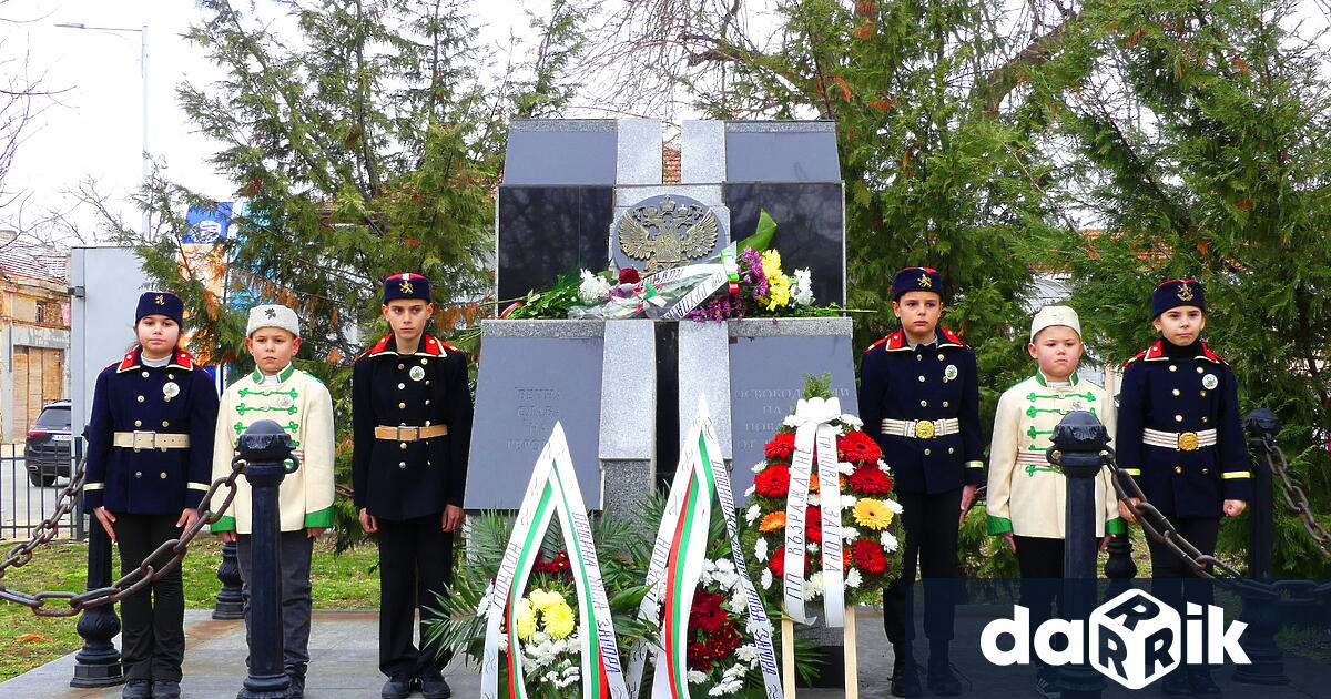 Новозагорци не забравят светлите дати изписани със златни букви в