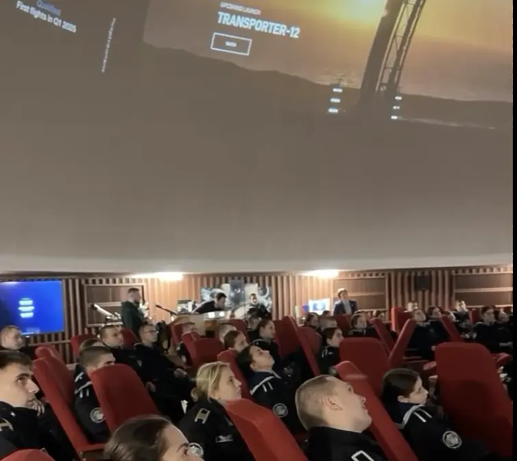  Изстреляха първия български сателит “Балкан-1 ” (ВИДЕО) 