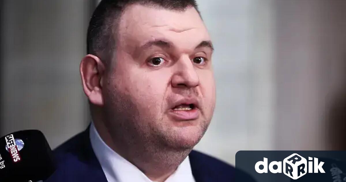 Лидерът на ДПС Ново начало Делян Пеевски отрече да