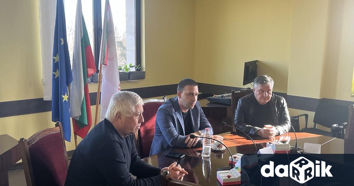 На 28 01 2025 г oбластният управител на област Плевен Николай Абрашев