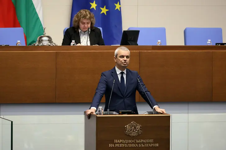  Еврозоната отново скара депутатите в спор кой отдалечи България от еврозоната 