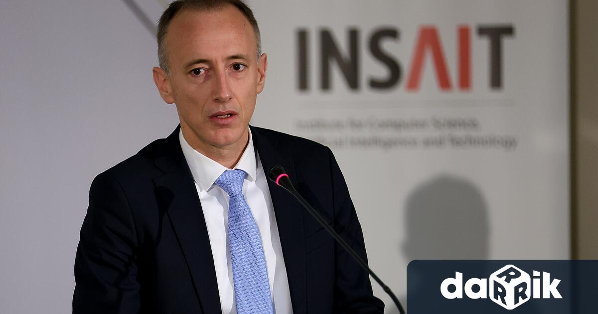 С програмата от Софийския университет Св Климент Охридски СУ и