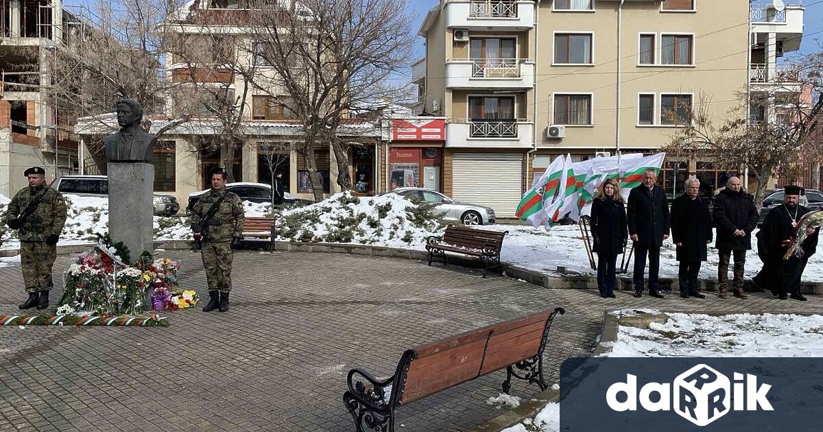 Областният управител Чавдар Божурски взе участие в общоградската възпоменателна церемония