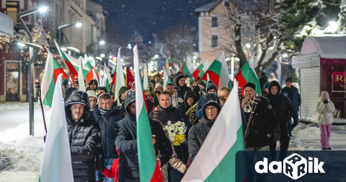 Стотици врачани отдадоха почит пред паметта на Васил ЛевскиНад 200