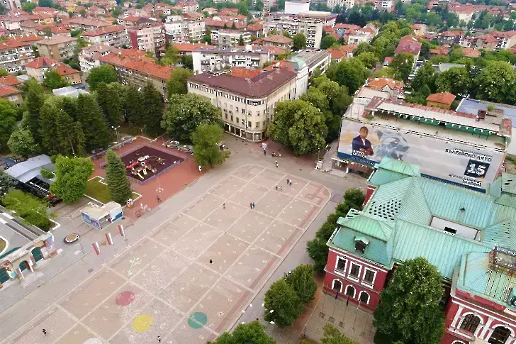 Бившият дърводелски техникум става база на Тракийски университет в Кюстендил