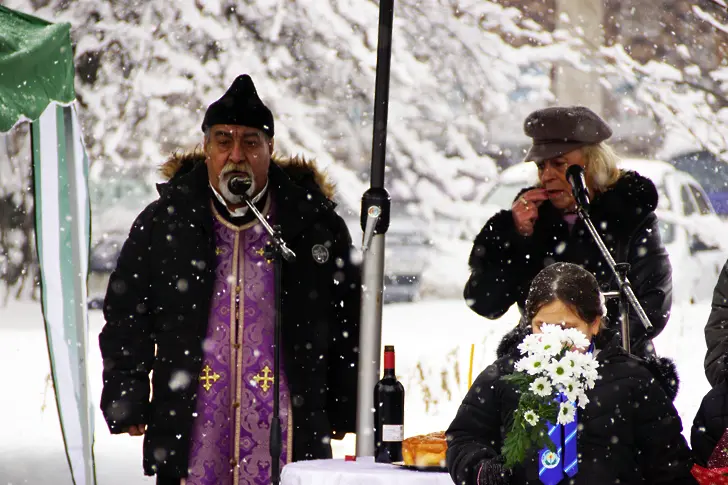  Внушителен израз на респект и поклонение пред Апостола на свободата в град Левски 