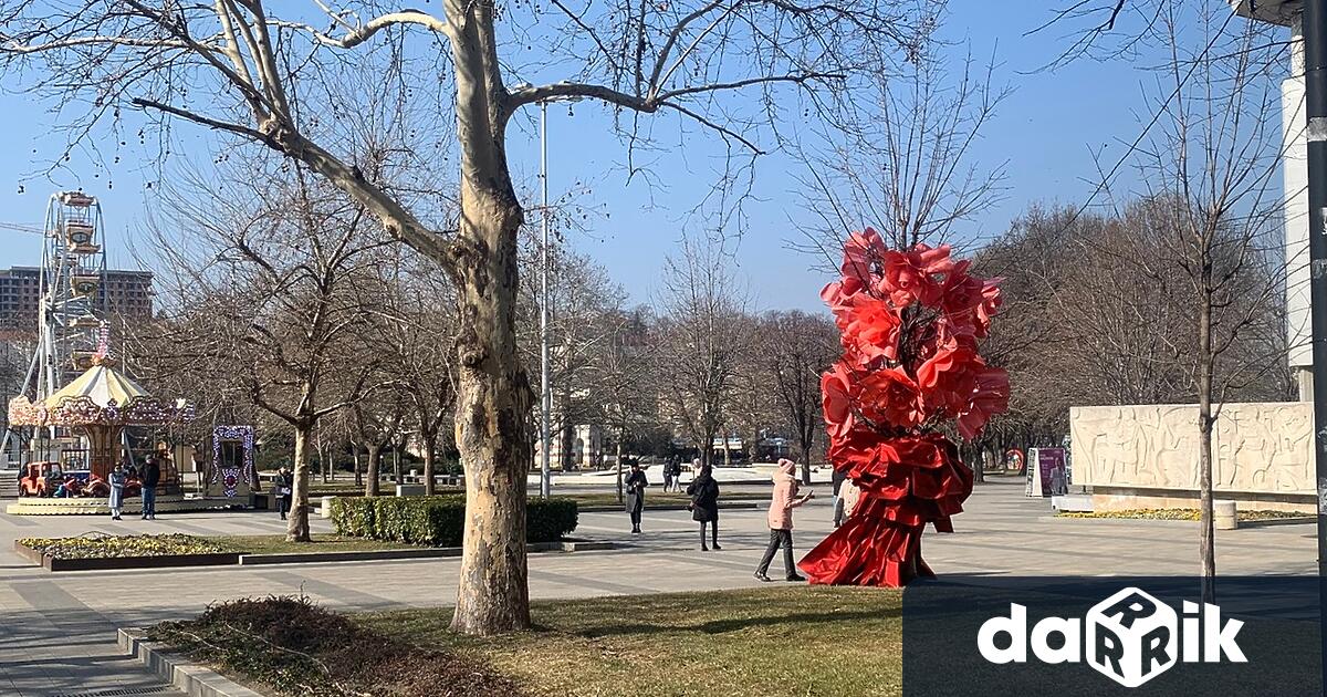 В четвъртък времето ще бъде предимно облачно След обед в