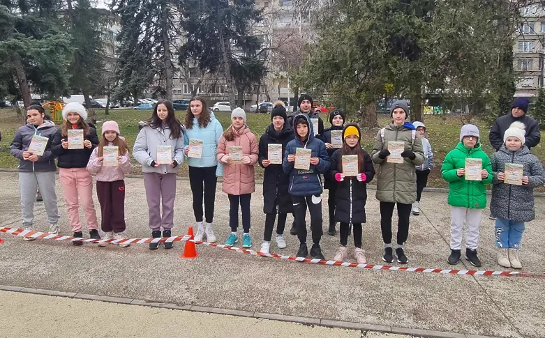  В Плевен възпитаници мериха сили в съревнование „ Лъвски скок “, отдадено на Апостола на Свободата 