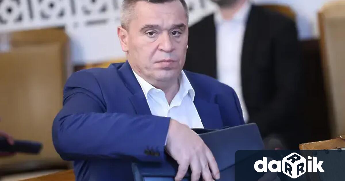 Министърът на земеделието и храните Георги Тахов заяви че акциите