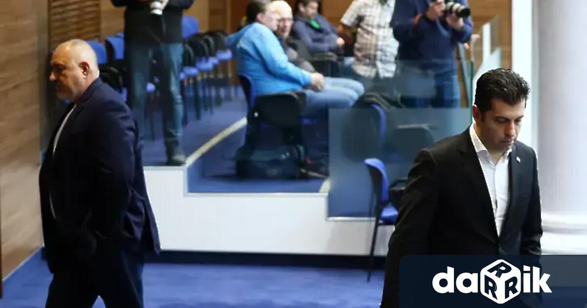 Обвинения в зависимост от лидера на ДПС Ново начало Делян Пеевски