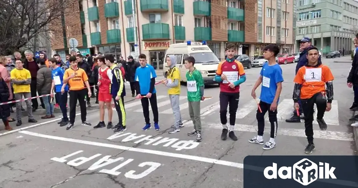 Традиционната лекоатлетическата щафета Освободител отбелязва в Сливен 60 та годишна на