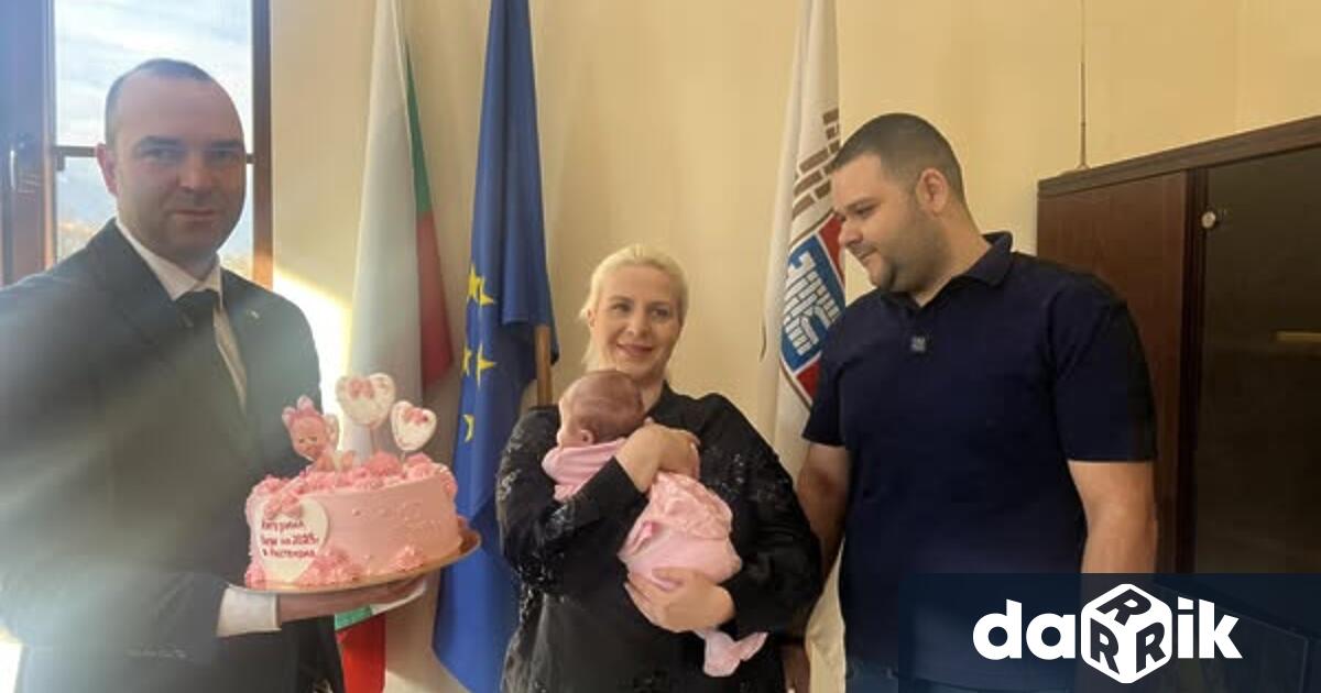 Кметът инж Огнян Атанасов се срещна със семейството на първото