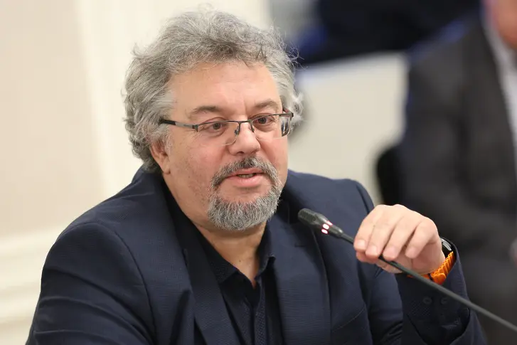  Росен Желязков хвърли виновността за проваленото домакинство на ЮНЕСКО върху служебната власт 