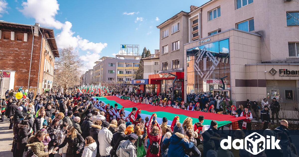 Началото на честването на Освобождението във Враца бе дадено с
