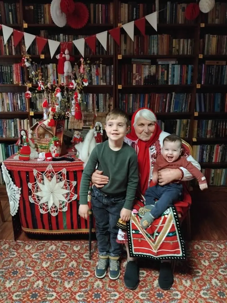  Баба Марта в НЧ ”Зора -1990 година ” село Победа 