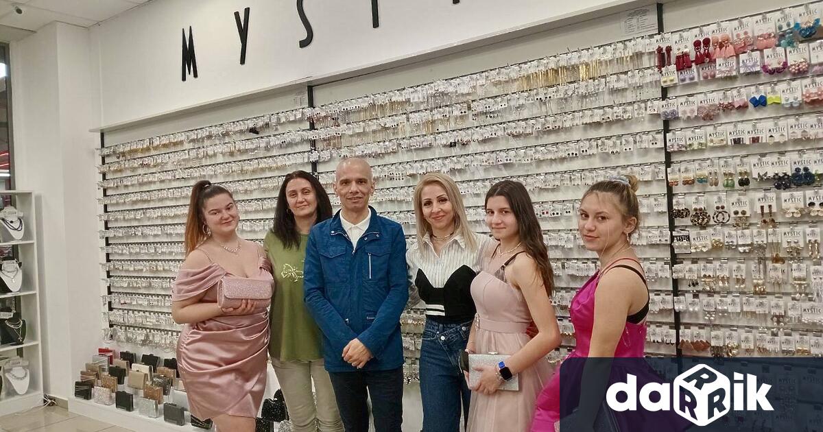 Тази година Национално сдружение на сираците в България НССБ има за