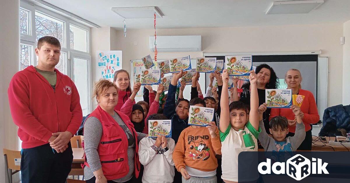 Кампанията на РЗИ Пазарджик и Община Пещера за превенция