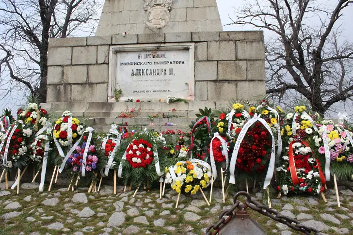 Пловдив чества 3-ти март с молебен,  заря и „Поход на свободата“