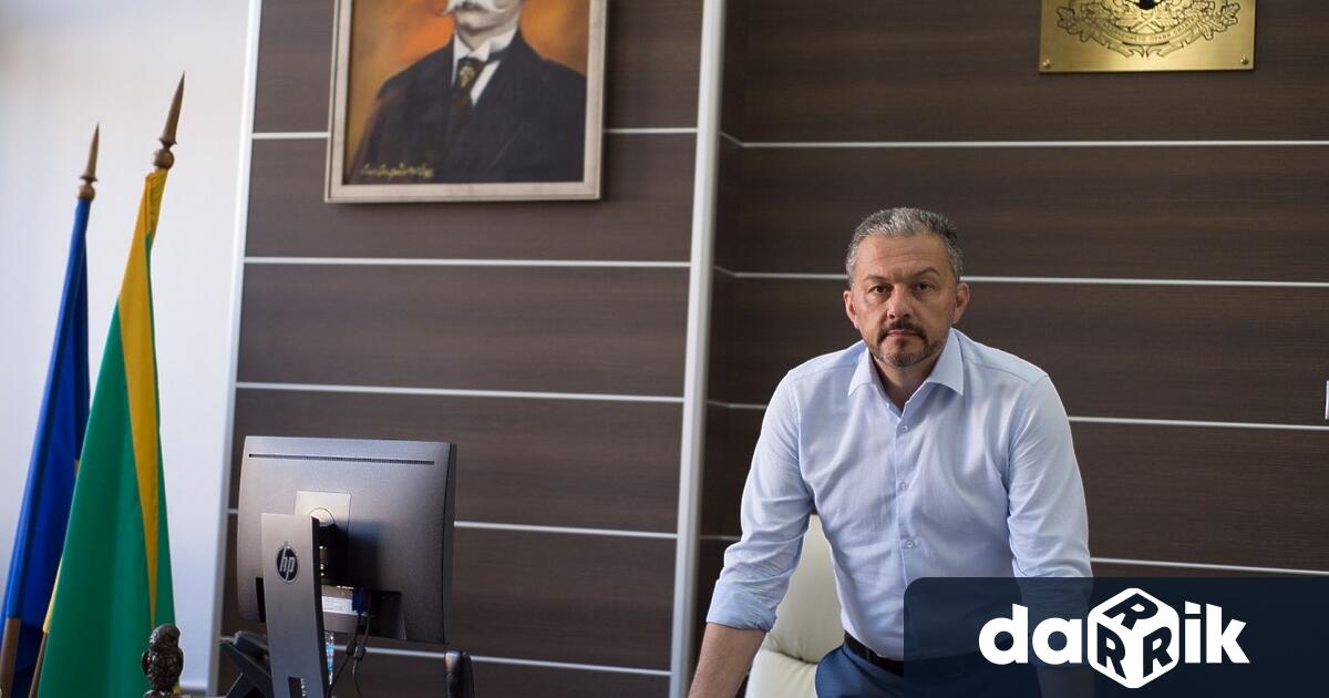 Уважаеми жители на община Севлиево Трети март е върховата точка достигната