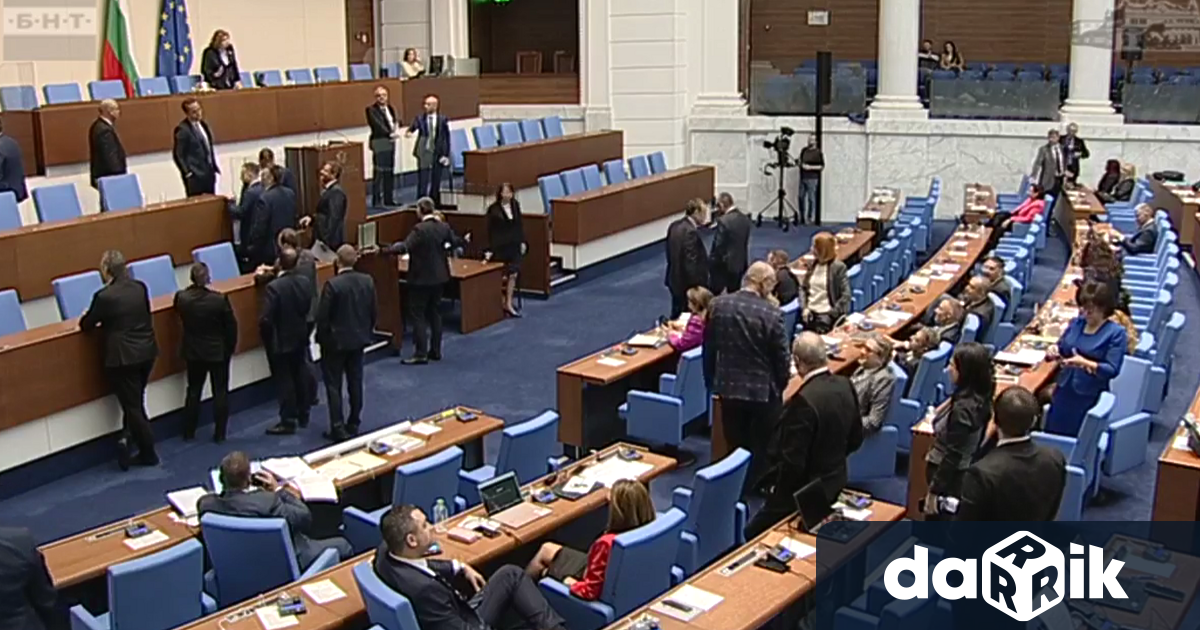 Пореден епизод на напрежение и обидни квалификации се разигра в