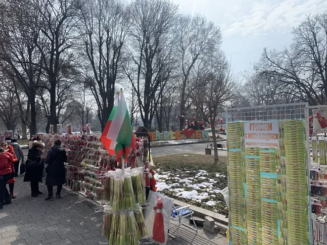 В петък времето ще бъде облачно, а преди обед на повечето места ще има мъгла