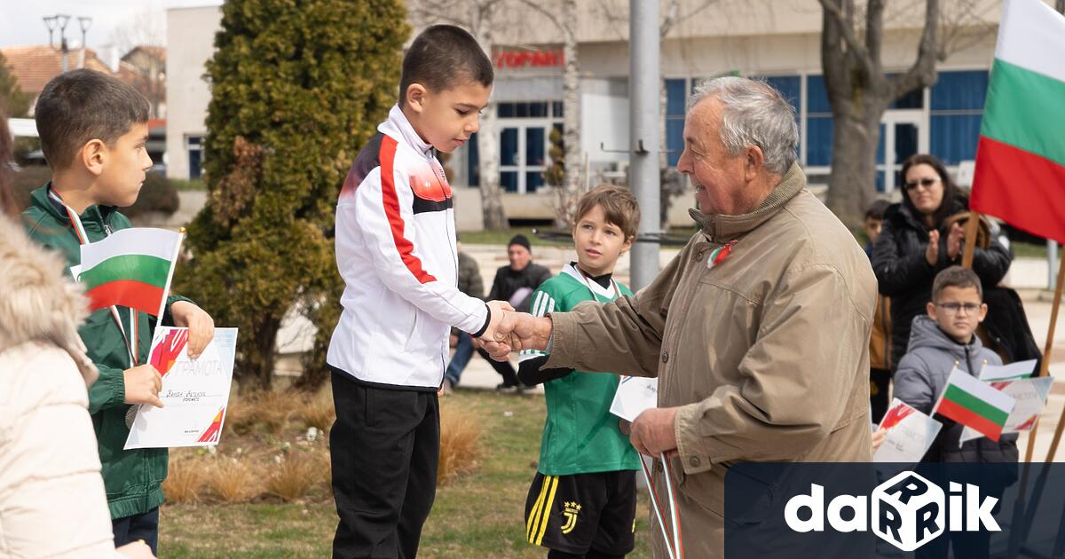 206 атлети от 18 спортни клуба от цялата страна взеха