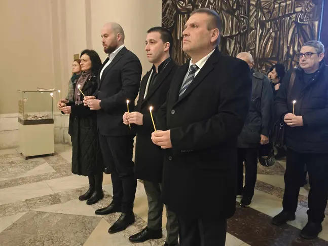  С панихида Плевен уважи паметта на Цар Освободител Александър ІІ 