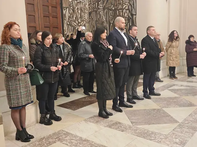  С панихида Плевен уважи паметта на Цар Освободител Александър ІІ 