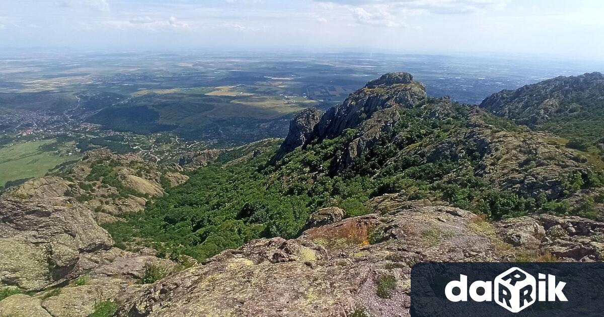Пети протест шествие под надслов Да запазим природен парк Сините камъни