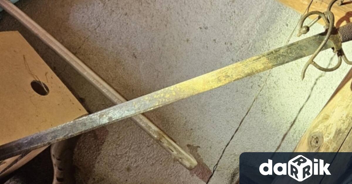 Незаконно притежавани оръжие и предмети носещи белезите на културно исторически ценности