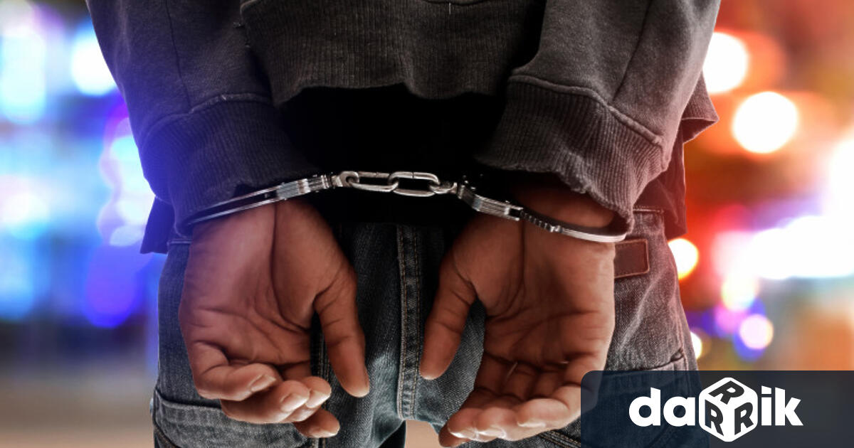 40 годишен мъж от с Покрайна е бил задържан късно снощи