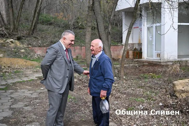  Общината ще изиска от страната терен със зелени площи на Сливенските минерални бани 