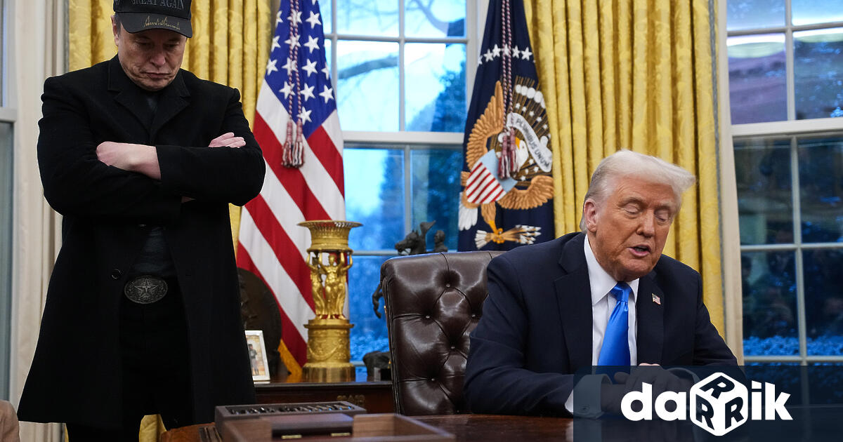 Американският президент Доналд Тръмп обяви че ще закупи чисто нов