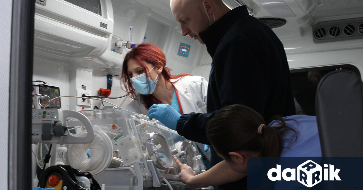 Лекари от клиниката по педиатрия в Мама и Аз‘ спасиха