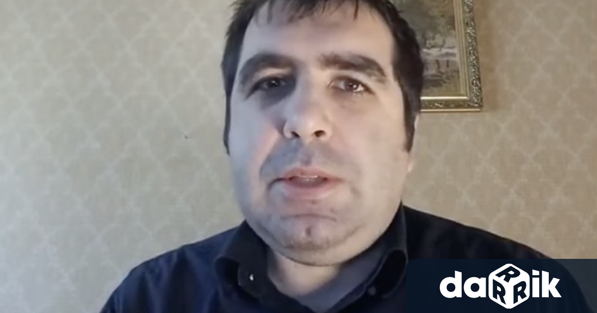 Има една Румъния която е по либерална и по свързана със Западна