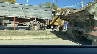 Продължава ремонтът на довеждащия водопровод за ж.к. „Сторгозия“ в Плевен