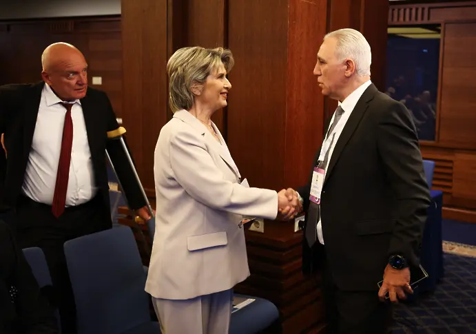  Весела Лечева е новият ръководител на БОК 