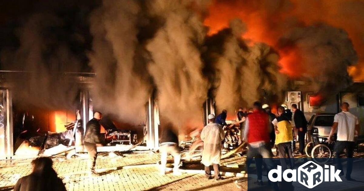 В подкрепа на пострадалите от пожара в македонската дискотека депутатът
